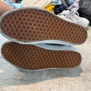 Vans Classic Low-Top Sneakers with Gum Waffle Outsoles